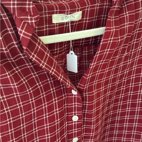 Doen Scarlet Checkered Button Down Shirt - Picture 4 of 4